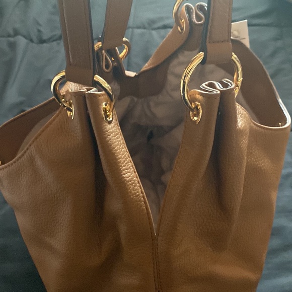 NWT Michael Kors Leather Purse. Gorgeous!!! - Picture 13 of 15